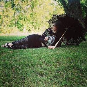 Meet your Posher, Abigail